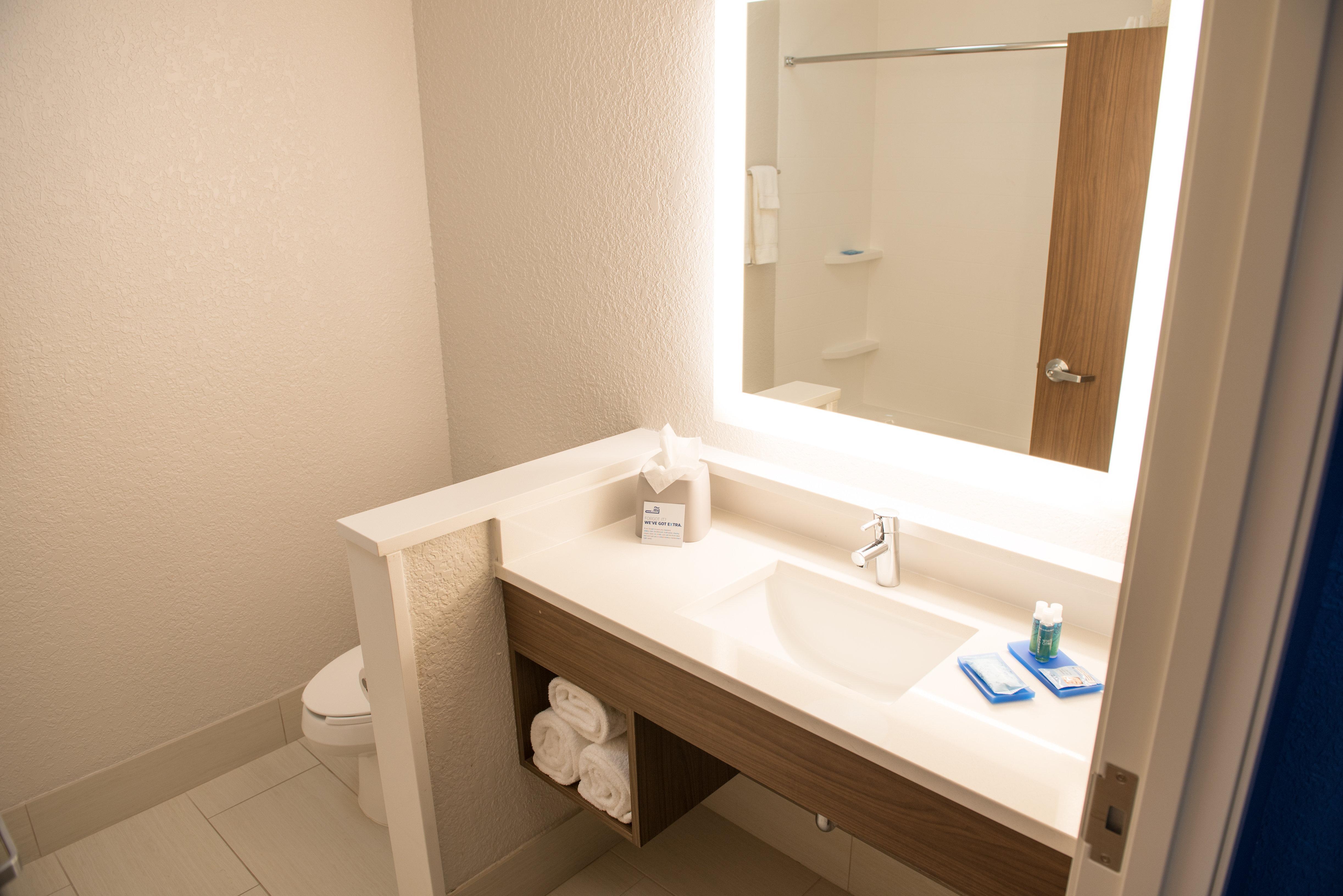 Holiday Inn Express & Suites - Orland Park Mokena By Ihg Buitenkant foto