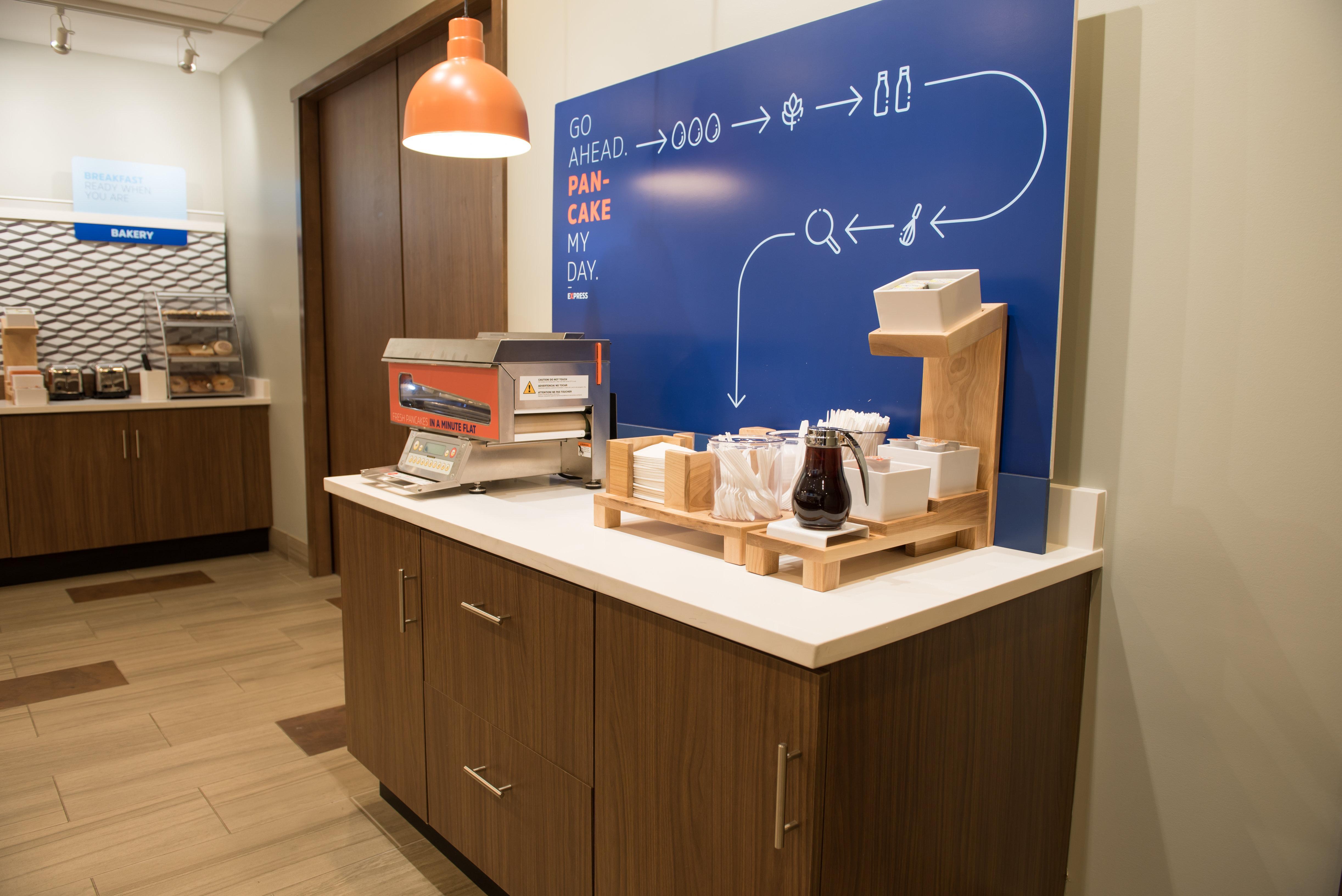 Holiday Inn Express & Suites - Orland Park Mokena By Ihg Buitenkant foto